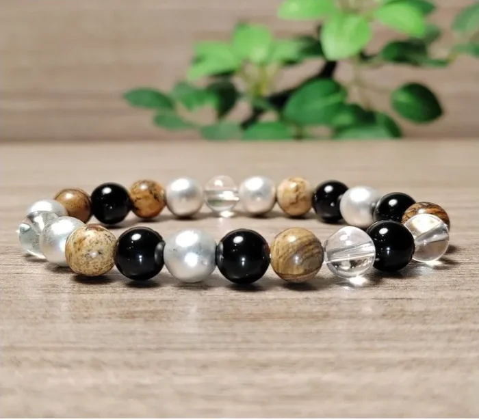 Hegyikristály, ónix, jáspis, hematit karkötő