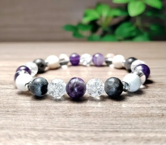 Ametiszt, hegyikristály, labradorit ásvány karkötő