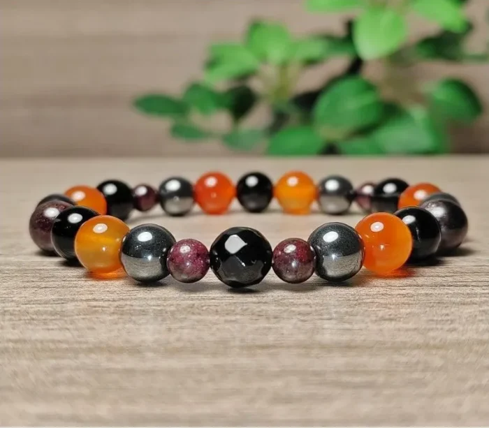 Gránát, karneol, ónix, hematit karkötő