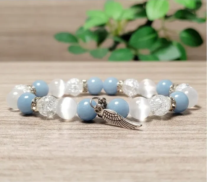 Angyali kapcsolat teremtő, belső erőt támogató, energetizáló karkötő