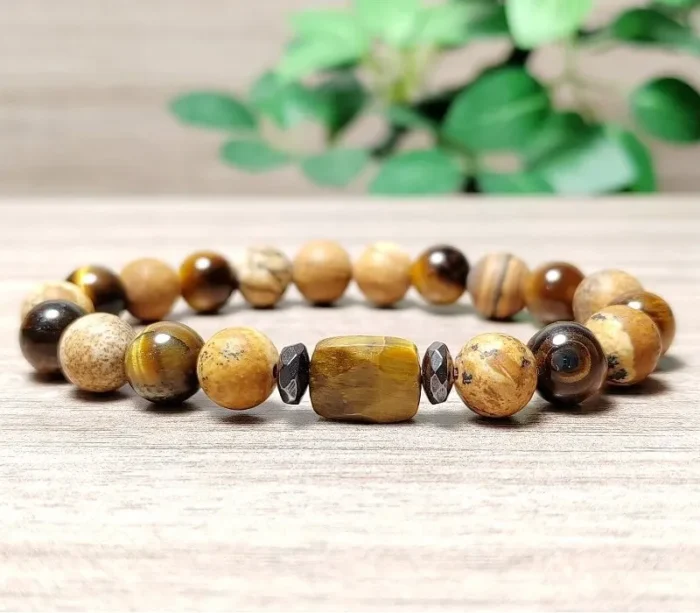 Magabiztosságot támogató, védő, bátorság, elszántság erősítő karkötő