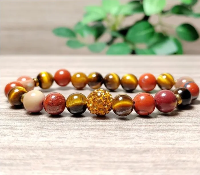 Tigrisszem, jáspis, mokait karkötő