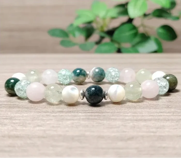 Prehnit, gyöngyház, rózsakvarc, achát karkötő