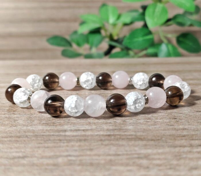 Szeretetet erősítő, negatív energiákat oldó, érzelmi tisztulást segítő karkötő