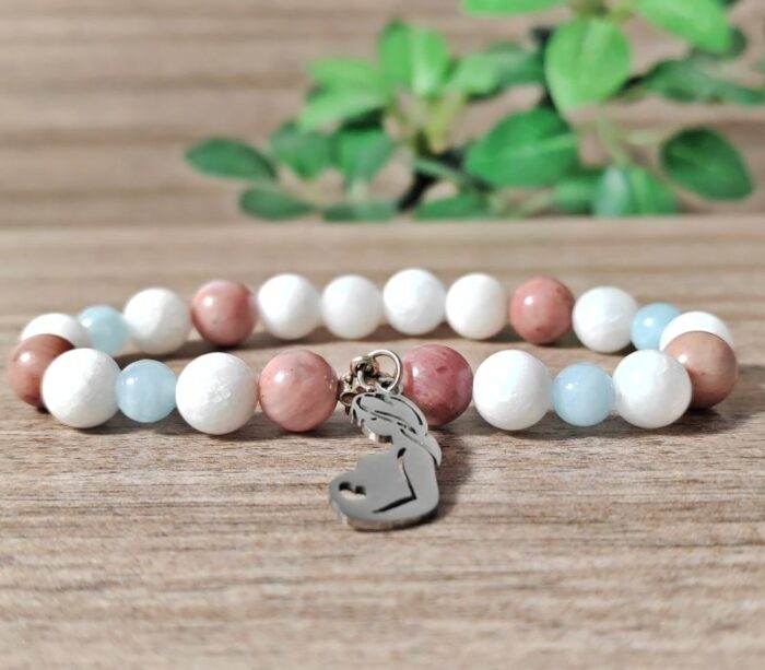 Szeretetteljes babavárást és lelki harmóniát segítő karkötő